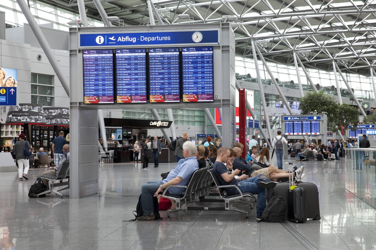 Der Flughafen Düsseldorf verrät sechs Tipps fürs reibungslose Reisen über die Feiertage.