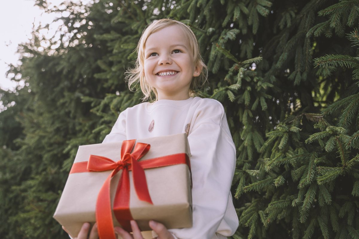 Weihnachten rückt immer näher. Doch nicht jeder kann sich auch Geschenke am Fest der Liebe leisten. Eine Aktion will helfen, vor allem auch Kindern.