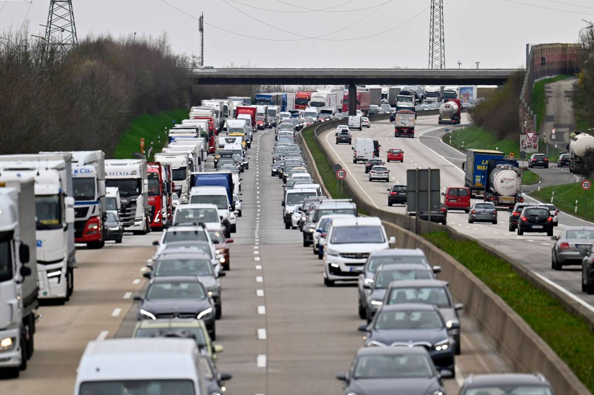 Gefängnis statt Bußgeld: Nötigung im Straßenverkehr