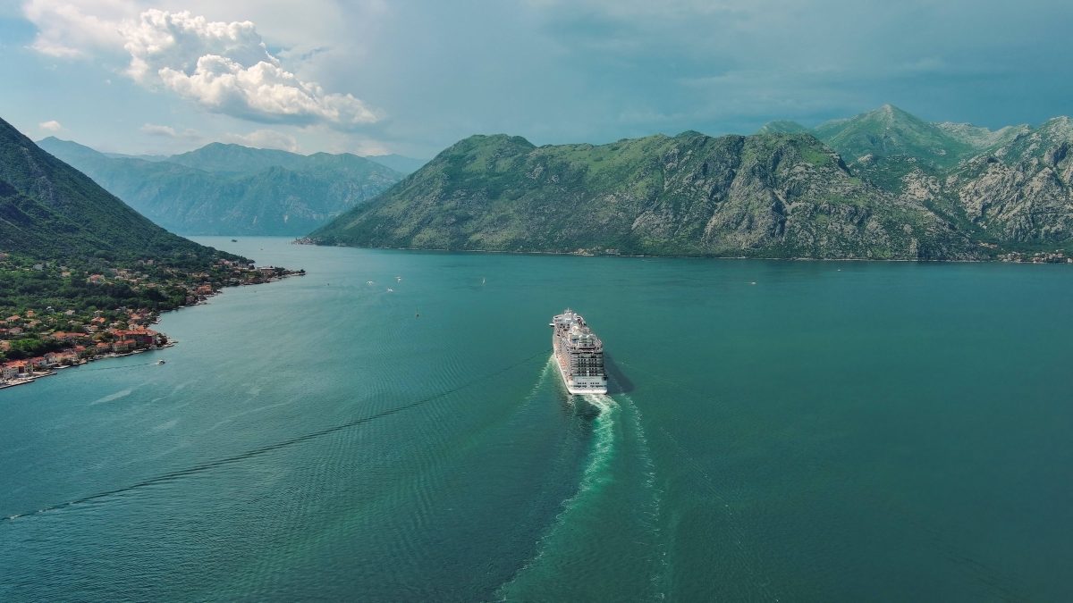 Kreuzfahrt: dreieinhalb Jahre auf Reisen. Passagiere sind besorgt, dass Reise abgesagt wird.