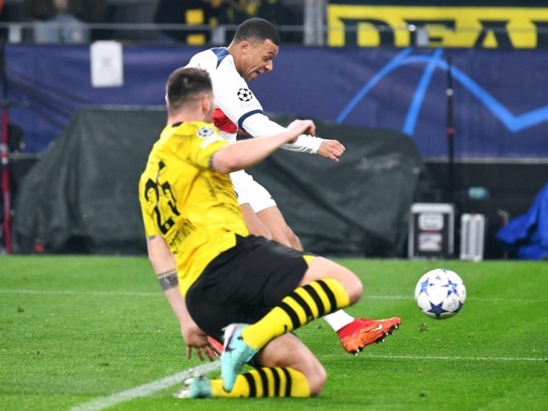 BVB - Paris hatte einiges parat.