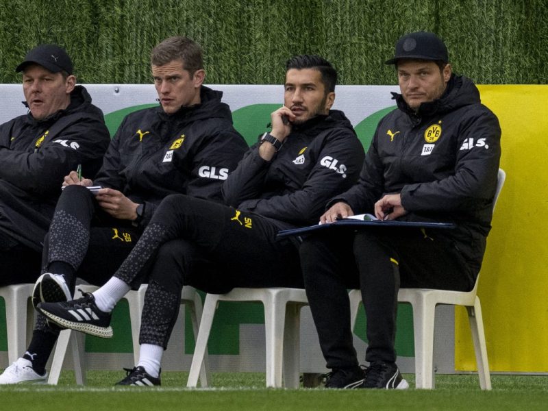 Lange Gesichter bei Borussia Dortmund.