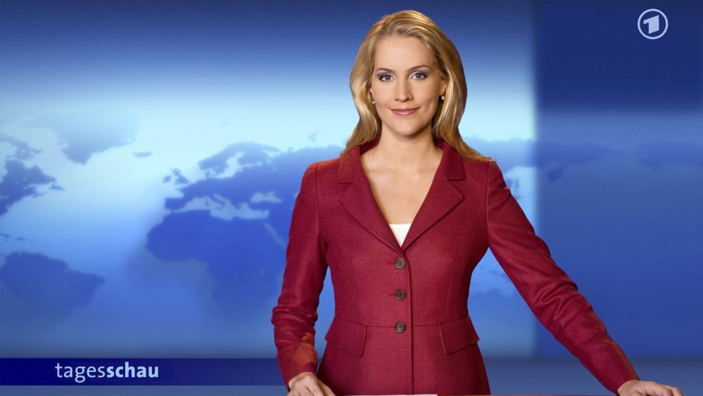 Aus Tagesschau wird TagesTSCHAU: Nach 19 Jahren moderiert die beliebte ARD-Moderatorin Judith Rakers zum letzten Mal die Tagesschau.