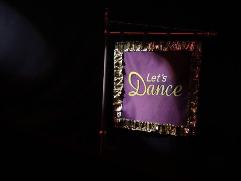 Kurz vor Beginn der neuen Staffel von „Let's Dance“ offenbart nun ein Kandidat eine brisante Sex-Beichte.