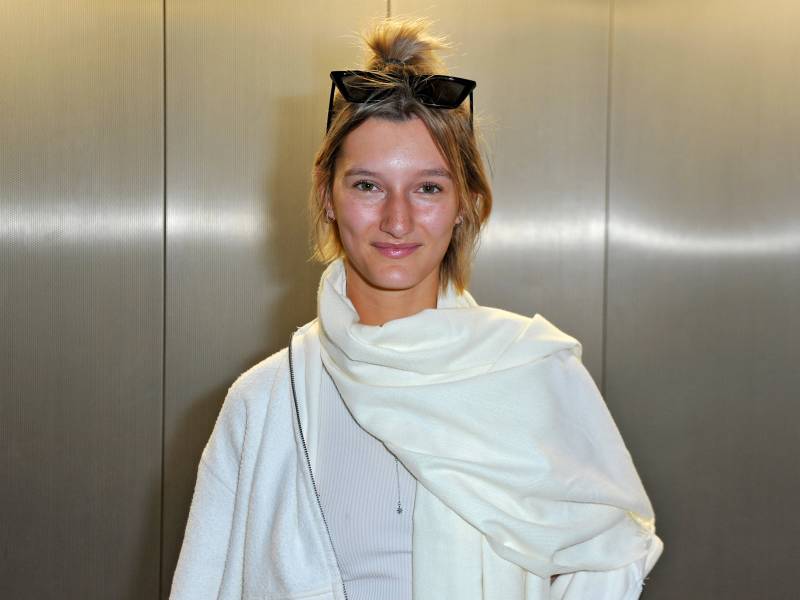 Model Anya Elsner