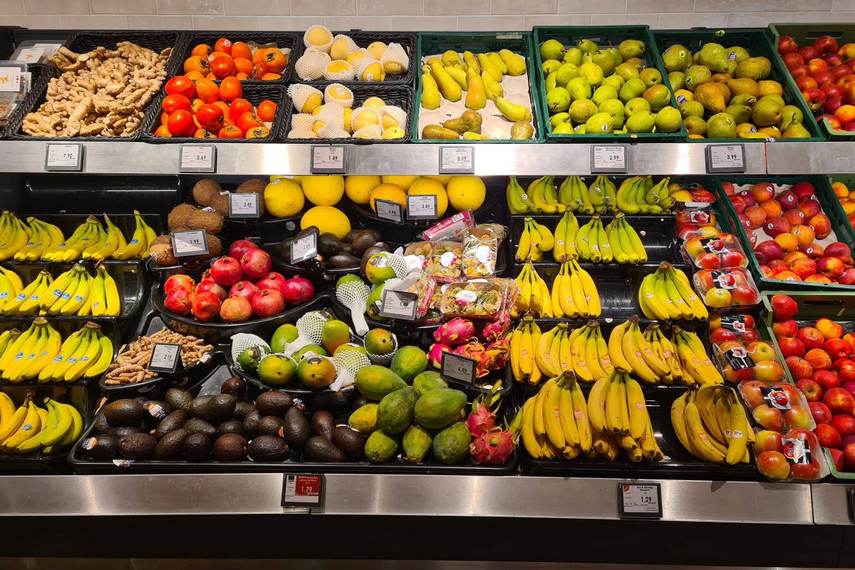 Saisonales Obst und Gemüse löst bei Kunden von Lidl, Edeka und Co. Unmut aus.