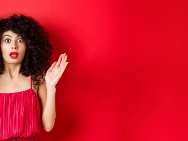 Das rote Kleid: Der Alptraum auf jeder Hochzeit?