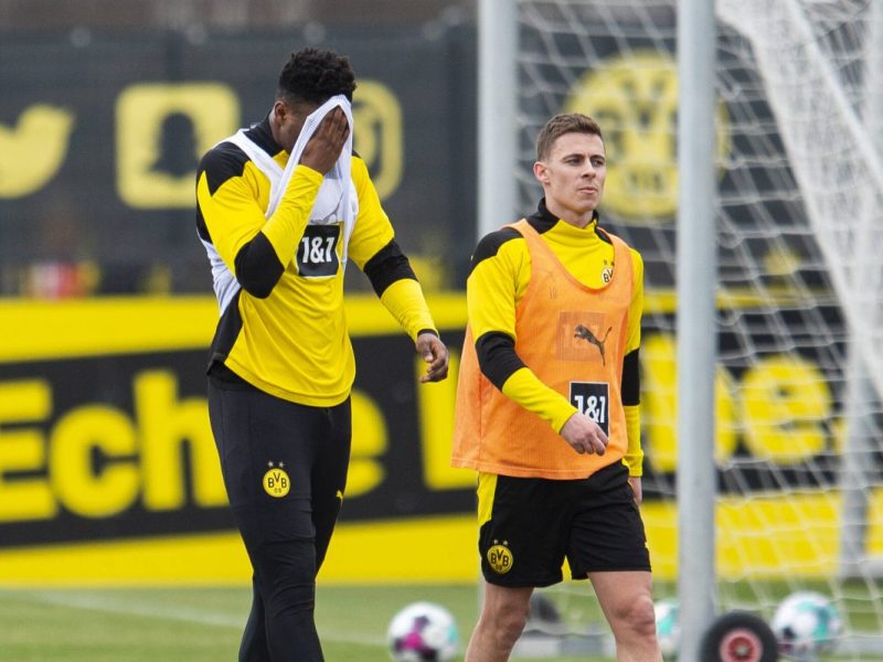 Schon bei Borussia Dortmund musste er einen Rückschlag nach dem anderen hinnehmen. Nun wurde ein Ex-BVB-Star erneut zum Pechvogel.