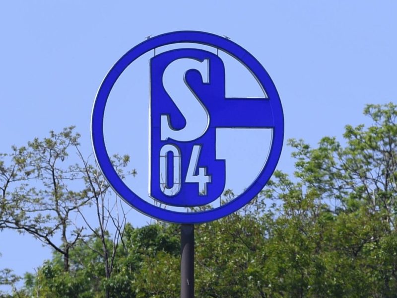 Beim FC Schalke 04 entwickelt man einen Schlachtplan.