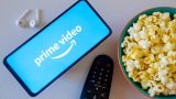 Prime Video Logo mit Popkorn