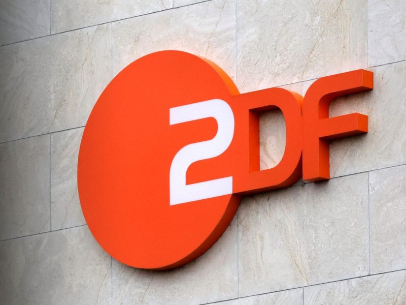 ZDF kickt „Bares für Rares“ aus dem Programm – Fans schauen in die Röhre