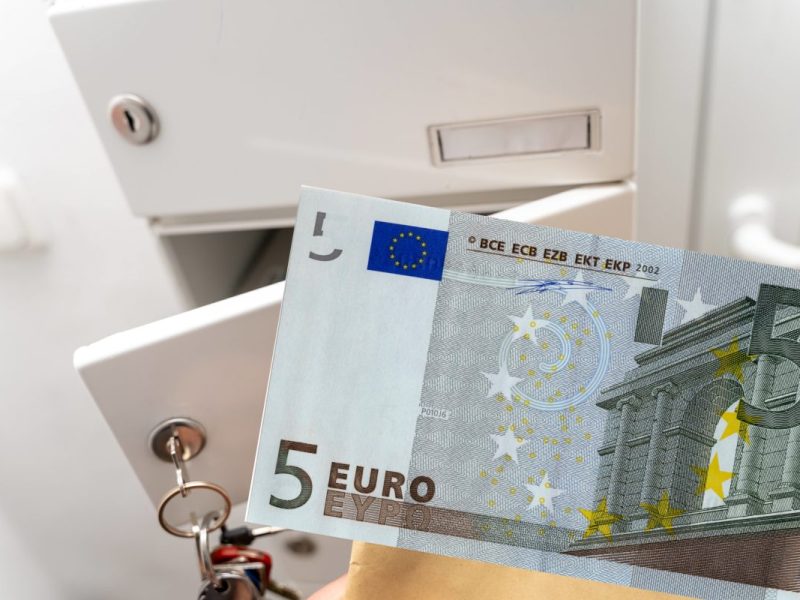 5-Euro-Schein im Briefkasten: Bürger bekommen plötzlich Geld per Post – der Grund ist ernst