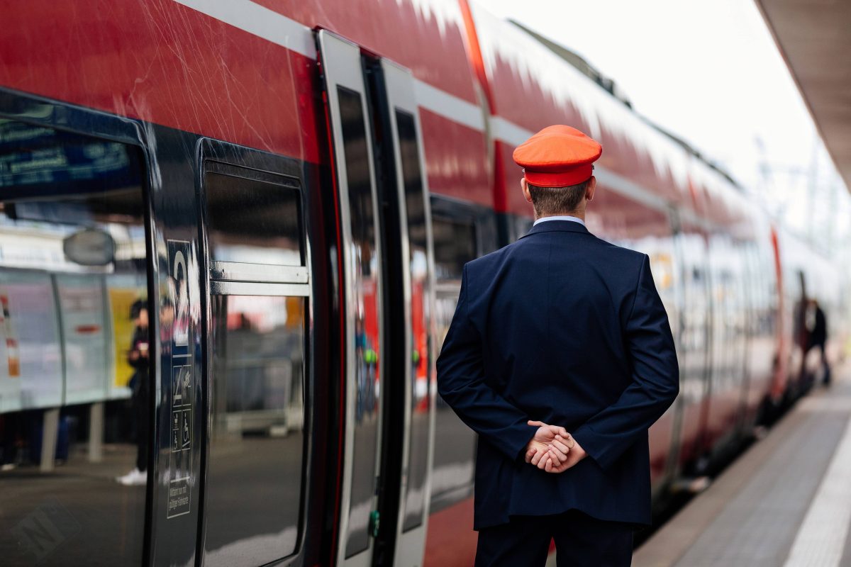 Die Deutsche Bahn greift zu einer drastischen Maßnahme.