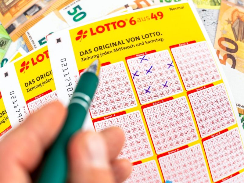 Lotto-Spieler gewinnt 45 Millionen – seine Nachbarn ahnen nichts davon