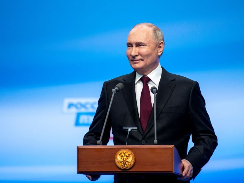 In einem Interview zur Russland-Wahl himmelt eine Deutsch-Russin den Kreml-Diktator Wladimir Putin an. Nach Russland gehen will sie aber trotzdem nicht.