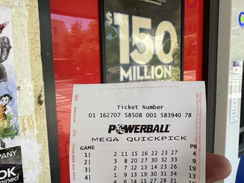 Lotto-Spieler sahnt unfassbare Milliardensumme ab! Dann passiert, was passieren musste