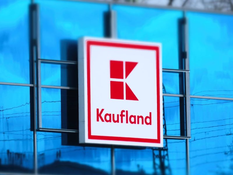 Kaufland-Kunden sollten bei diesem Schild an der Kasse handeln.