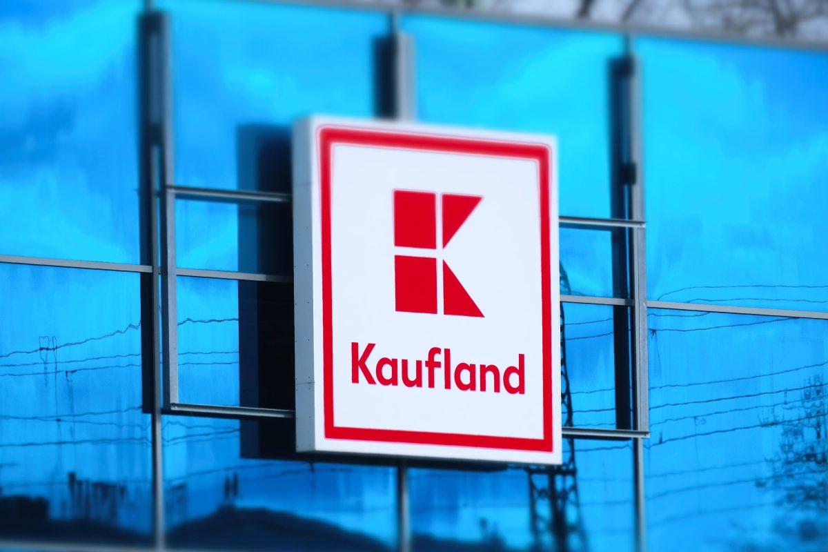 Kaufland-Kunden sollten bei diesem Schild an der Kasse handeln.