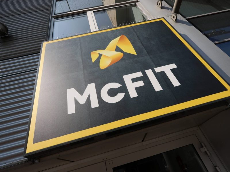 Die Toiletten im McFit in Oberhausen sorgen für Kritik.