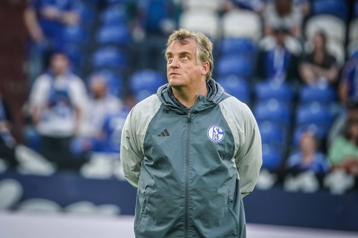 GroÃŸe Aufregung um Klub-Ikone Mike BÃ¼skens! Der FC Schalke 04 Ã¤uÃŸert sich nun in aller Deutlichkeit zu der Personalie.