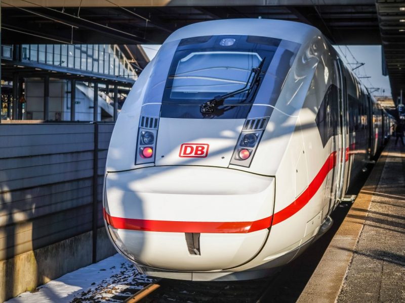 Deutsche Bahn: Neue Schilder sorgen für Wirbel.