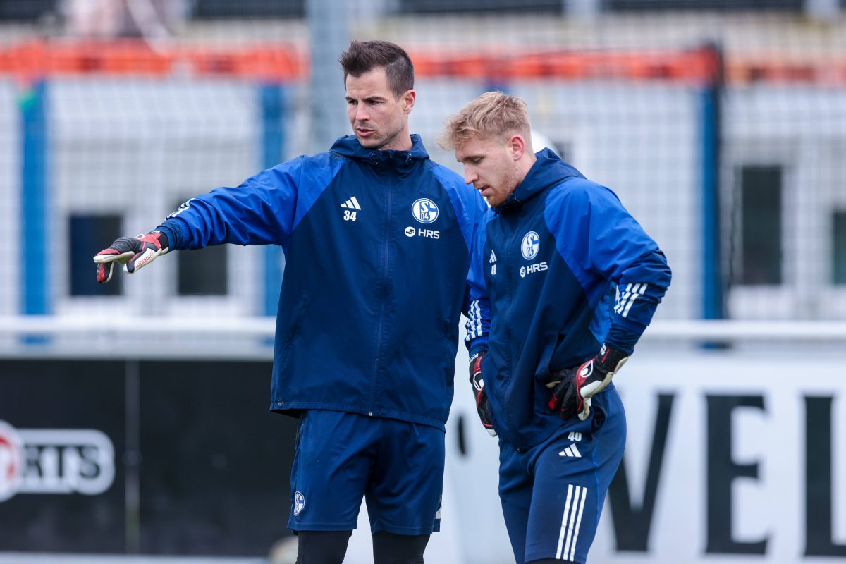 Keeper-Entscheidung gefallen! Nach langem Hin und Her hat der FC Schalke 04 bei einer Personalie nun Klarheit geschaffen.