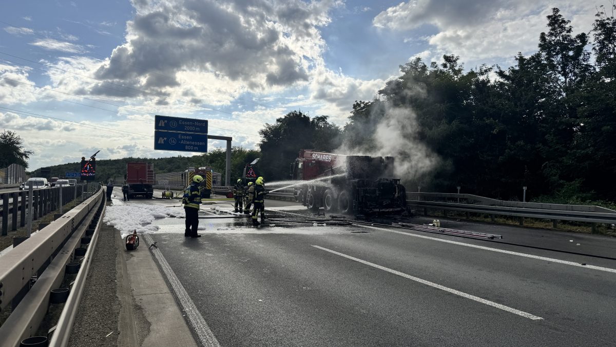 Die A42 ist zwischen Essen und Gelsenkirchen gesperrt.