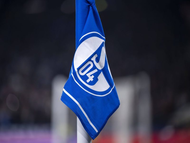 FC Schalke 04: Jetzt ist es offiziell – Millionen-Deal lässt Fans ausflippen