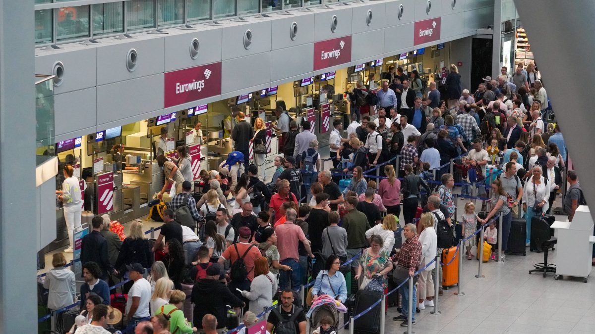 Flughafen Düsseldorf, Dortmund und Co