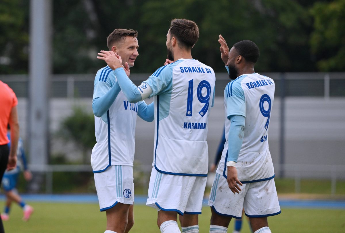 Das Trainingslager des S04 ist vorbei, der Saisonstart rÃ¼ckt immer nÃ¤her. Ein Schalke-Akteur lÃ¤sst die Fans nun trÃ¤umen.