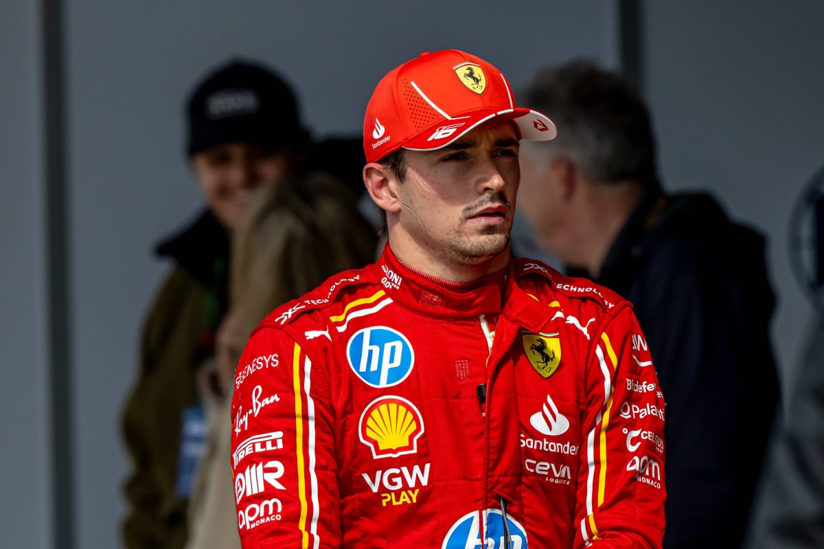 Formel 1: Charles Leclerc guckt entgeistert.