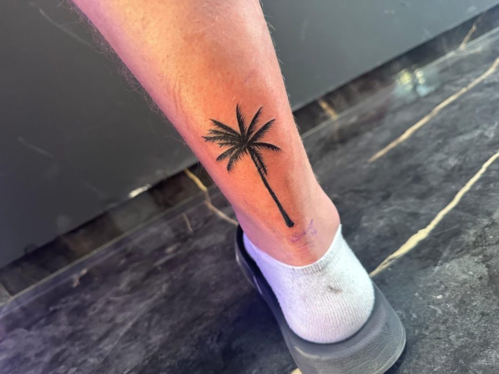 Urlaub auf Mallorca Tattoo Palme