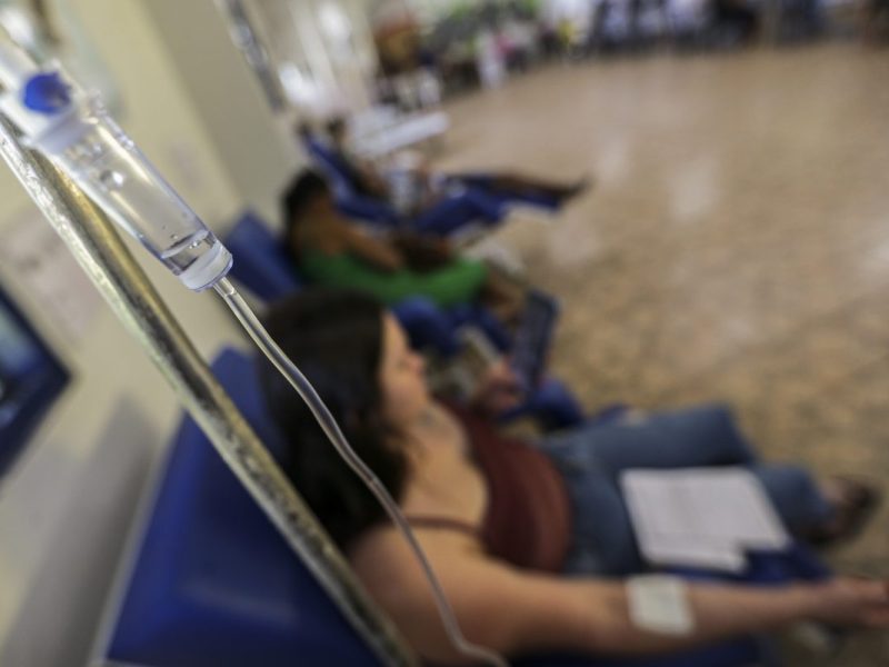 Der Urlaub in Spanien birgt aktuell die Gefahr einer Virus-Erkrankung. (Symbolfoto)