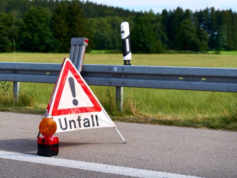 Zeitumstellung: Gefahr im Straßenverkehr.
