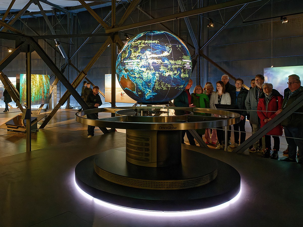 Gasometer Oberhausen Ausstellung Planet Ozean