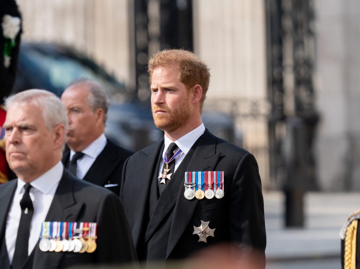 Mit seinen Memoiren sorgte Prinz Harry weltweit fÃ¼r Aufsehen. Noch heute spricht die ganze Welt Ã¼ber diesen unangenehmen Vorfall.