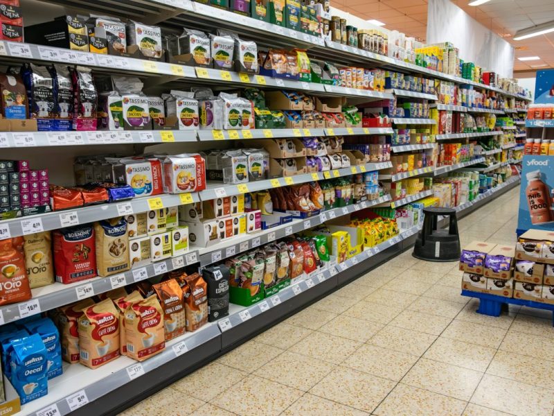 Regale bei Rewe