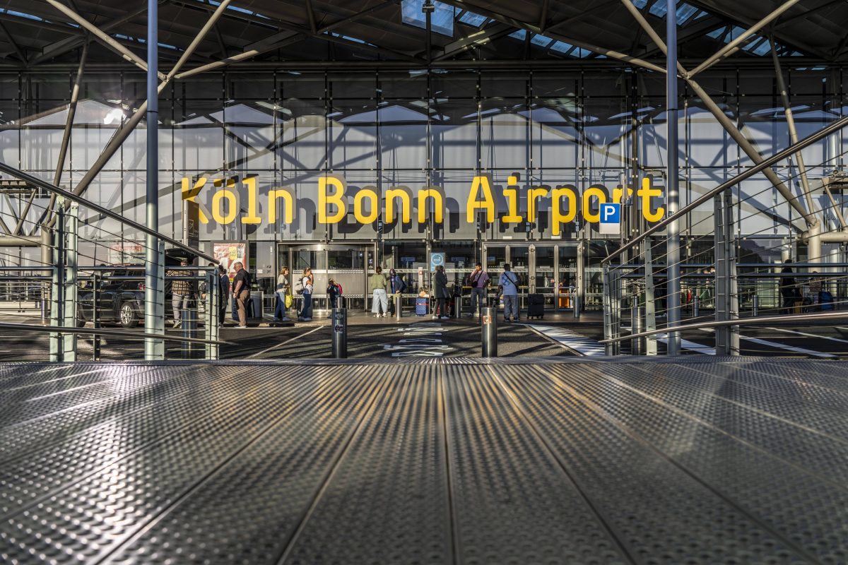 Flughafen Köln/Bonn: Paukenschlag!