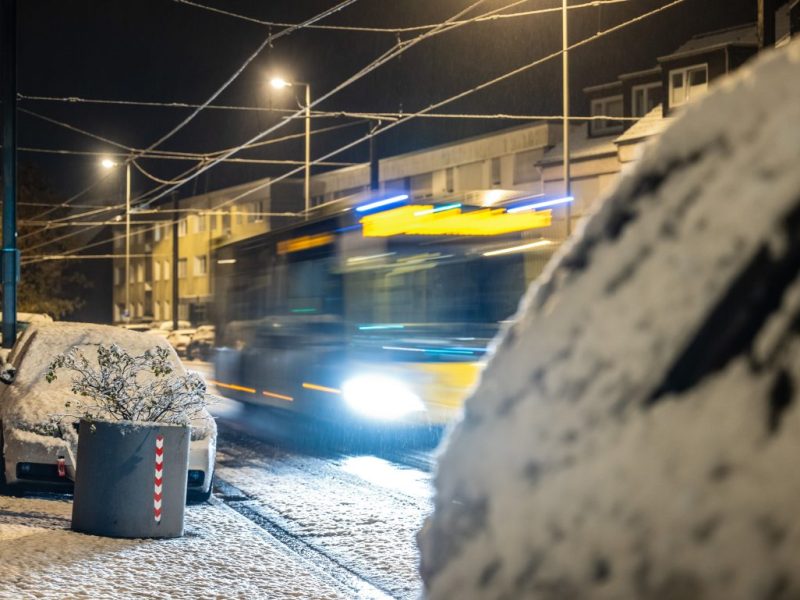 Wetter in NRW: Zahlreiche Glätte-Unfälle ++ Mega-Gefahr auf A3 ++ Plötzlich der „Bombenzyklon“