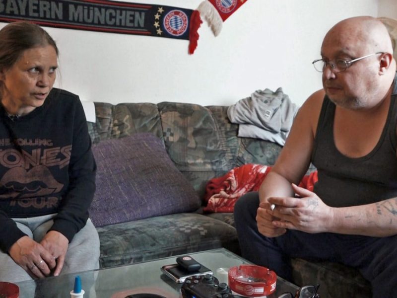 Hannelore und Ralf leben seit mehreren Jahren von Bürgergeld. Dabei lässt das Paar nichts unversucht, um ihr Lebensstil zu erhalten.