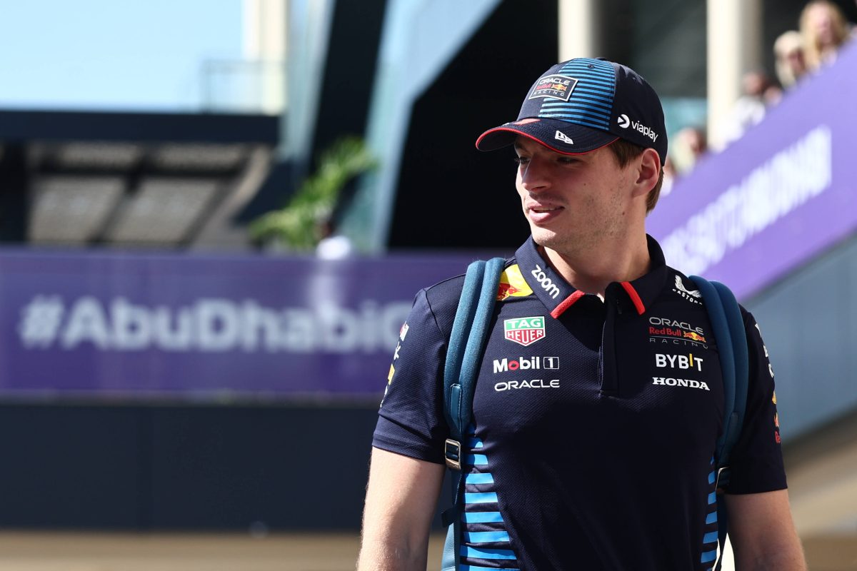 Die GerÃ¼chte um einen mÃ¶glichen Red-Bull-Abgang von Max Verstappen halten sich hartnÃ¤ckig. Jetzt spricht sein Vater Ã¼ber einen Wechsel seines Sohnes.