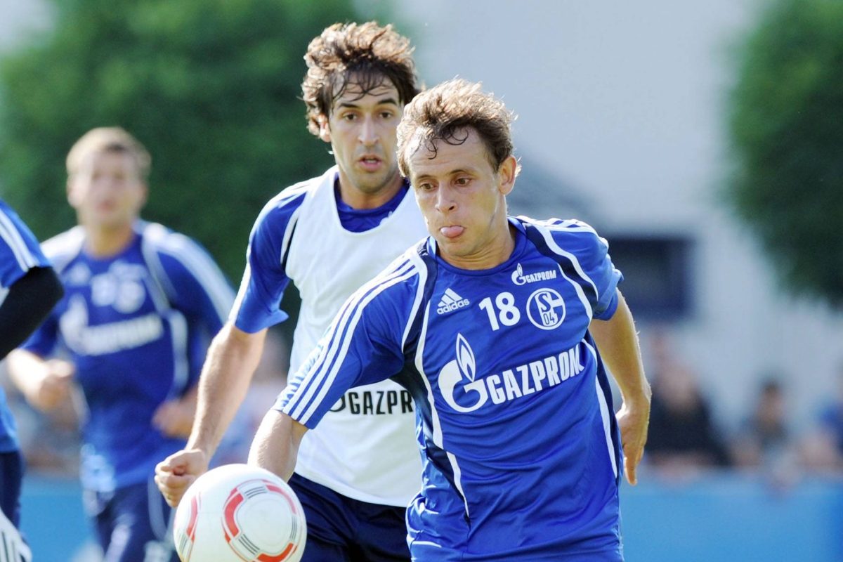 Auf Schalke einst große Stars: Rafinha und Raul.