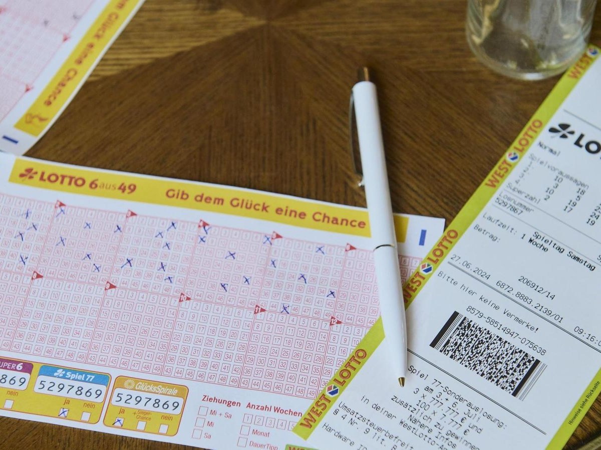 NRW hat einen ersten Lottomillionär 2025, am 4. Januar knackte ein Tipper aus Euskirchen die zweite Gewinnklasse von LOTTO 6aus49.