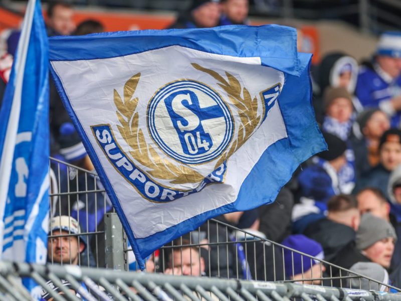 FC Schalke 04: Ex-Star will Geld geben â€“ unter einer Bedingung