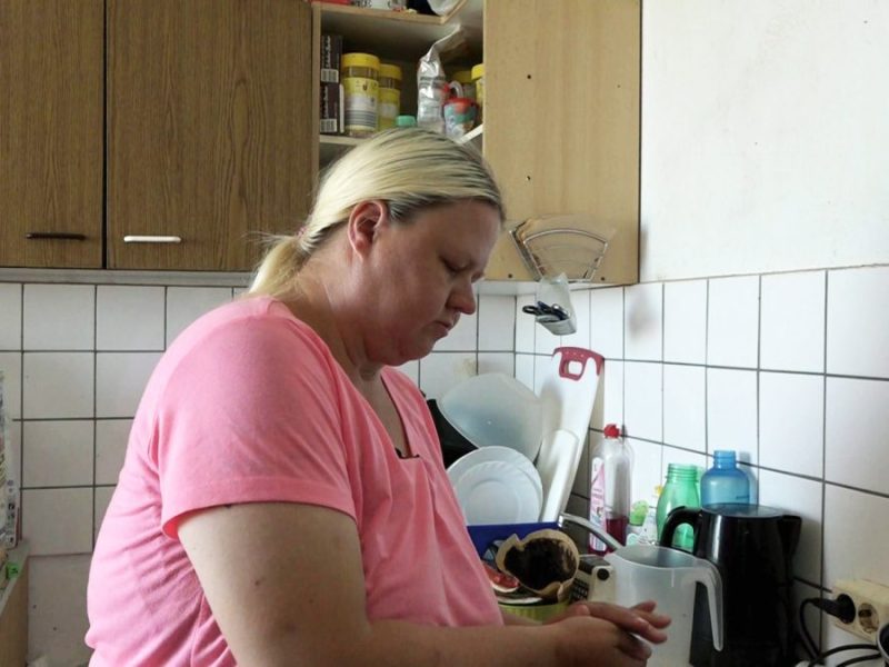Bürgergeld-Empfängerin Sandra hätte gerne einmal ein Luxus-Gericht auf dem Teller.