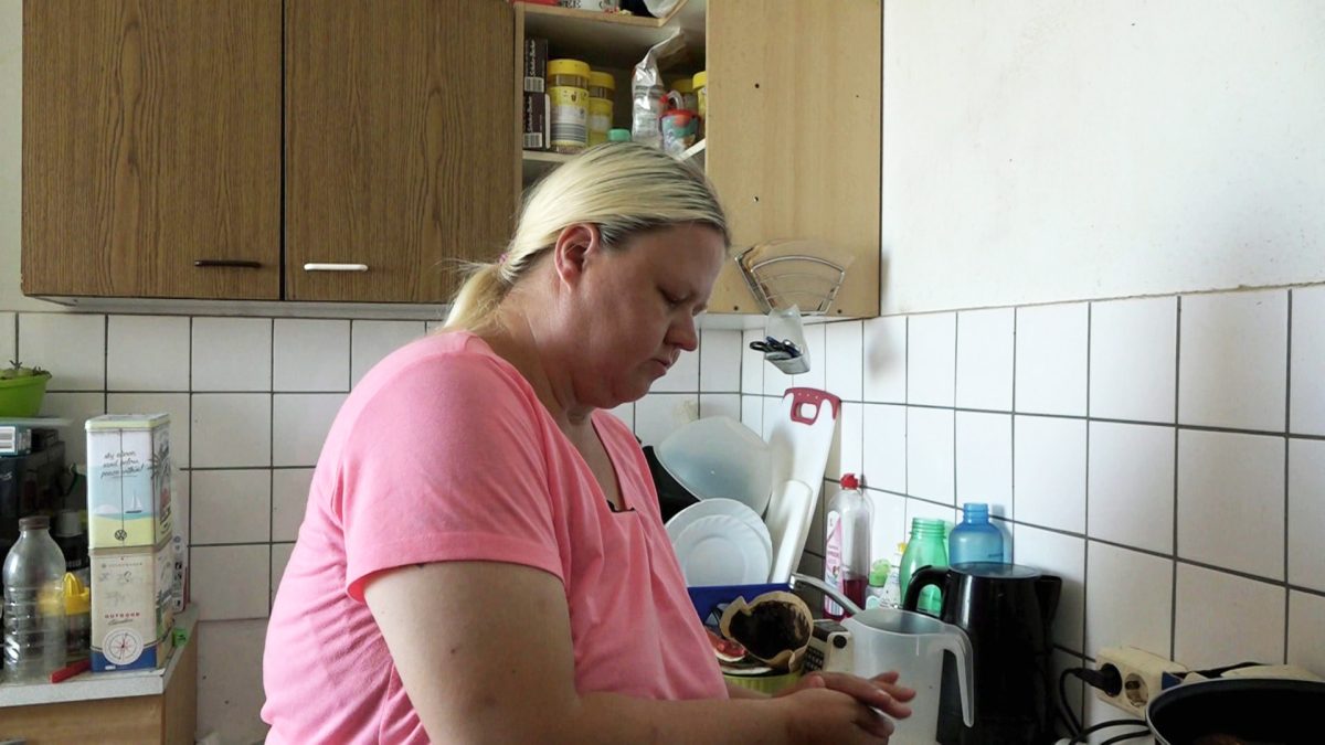 Bürgergeld-Empfängerin Sandra hätte gerne einmal ein Luxus-Gericht auf dem Teller.