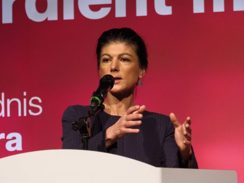 Bei den Umfragen zur Bundestagswahl sieht die Wagenknecht-Partei BSW Manipulationsversuche.