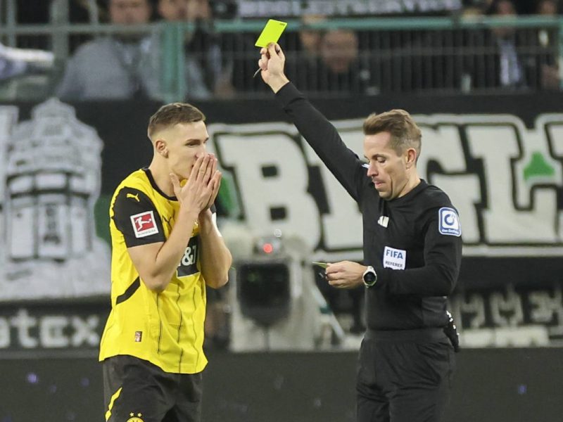 St. Pauli gegen BVB wird von Tobias Stieler geleitet.