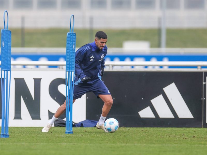 Mit Aymen Barkok hat Schalke 04 einen Mittelfeld-Allrounder verpflichtet. Besonders eine Qualität könnte Königsblau direkt weiterhelfen.