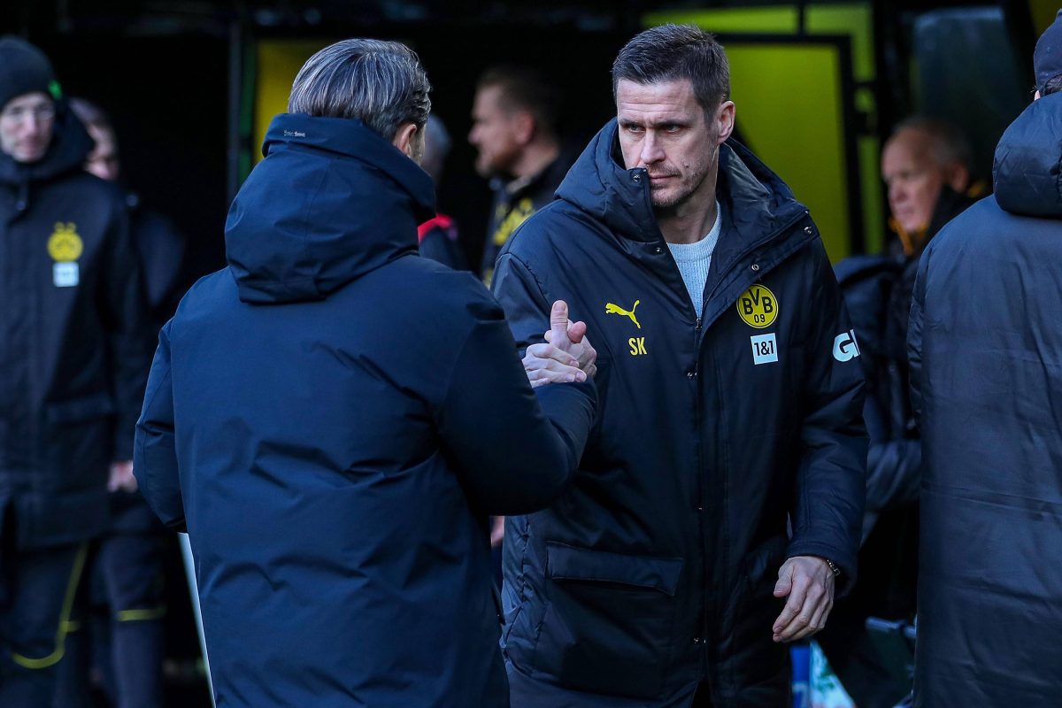 Borussia Dortmund tütet ein Neuzugang ein - ohne dass es jemand bemerkt hat. Kann er helfen, den BVB aus der Krise zu führen?